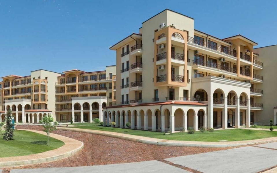 Lighthouse Golf Resort & Spa Apartments Balchik Esterno foto