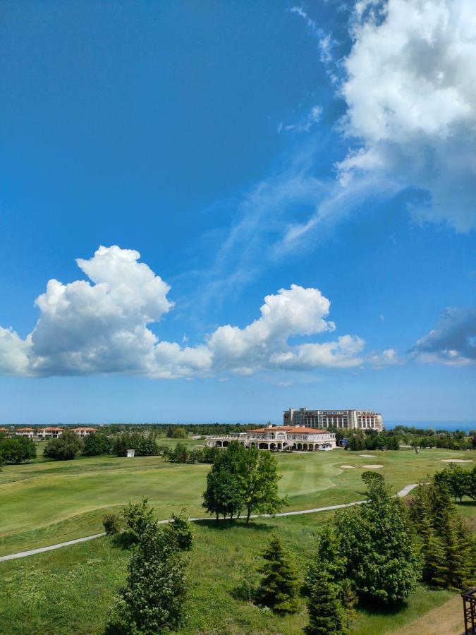 Lighthouse Golf Resort & Spa Apartments Balchik Esterno foto