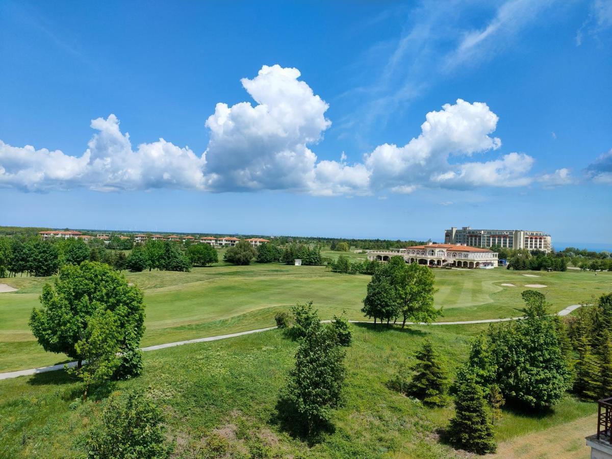 Lighthouse Golf Resort & Spa Apartments Balchik Esterno foto